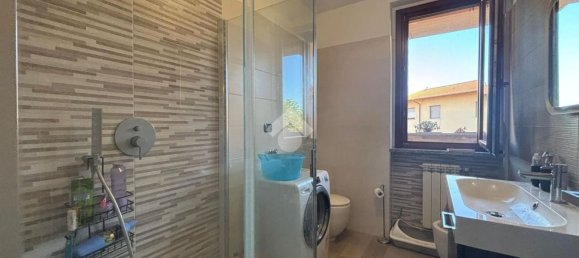 2 Schlafzimmer Wohnung in Casorate Primo, Italy, Nr. 360863 27