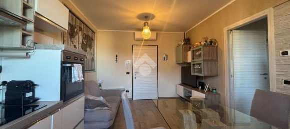 2 Schlafzimmer Wohnung in Casorate Primo, Italy, Nr. 360863 7