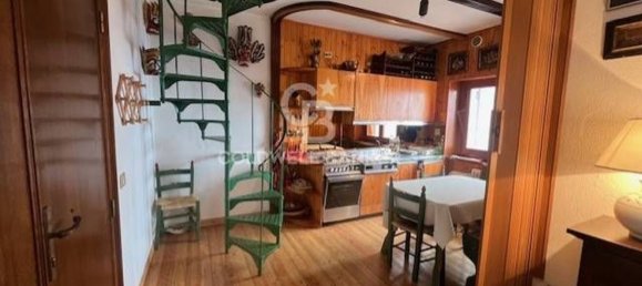 3 rooms Apartment in Rieti, Italy No. 200699 9