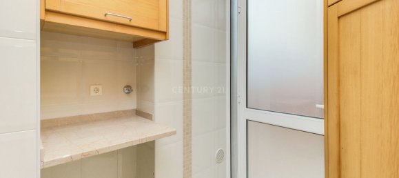 1030m² Building in Lisbon, Portugal No. 122213 10