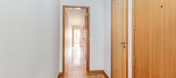 1030m² Building in Lisbon, Portugal No. 122213 45