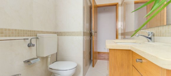 1030m² Building in Lisbon, Portugal No. 122213 14