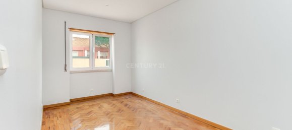 1030m² Building in Lisbon, Portugal No. 122213 41