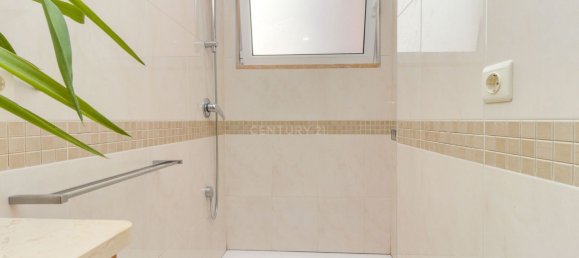 1030m² Building in Lisbon, Portugal No. 122213 16