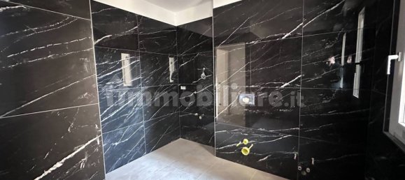 Apartamento de 3 dormitorios en Mezzolombardo, Italy No. 124163 13