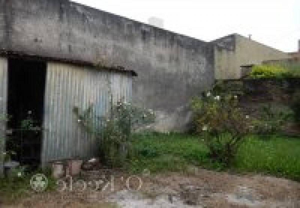 Grundstück in Quilmes, Argentina 198m², Nr. 42072