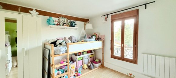 3 bedrooms House in Creteil, France No. 148829 11