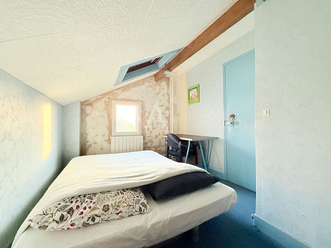 3 bedrooms House in Creteil, France No. 148829