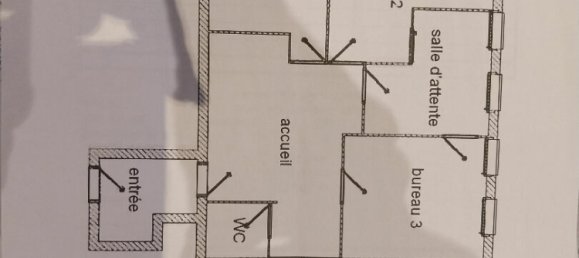 Коммерческая недвижимость 107м² в Сен-Жан-Де-Брэ, Франция № 87833 2