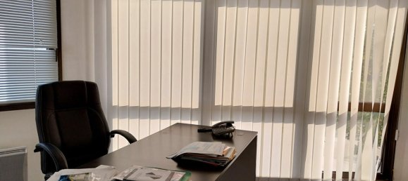 Коммерческая недвижимость 107м² в Сен-Жан-Де-Брэ, Франция № 87833 4