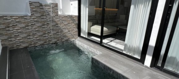 4 bedrooms House in Pattaya, Thailand No. 26559 6