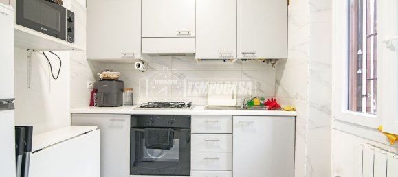 Квартира с 2 комнатами в Кассано д’Адда, Италия № 20357 6