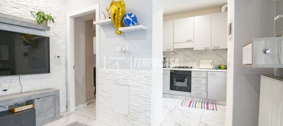 Квартира с 2 комнатами в Кассано д’Адда, Италия № 20357 2