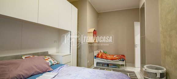 Квартира с 2 комнатами в Кассано д’Адда, Италия № 20357 8