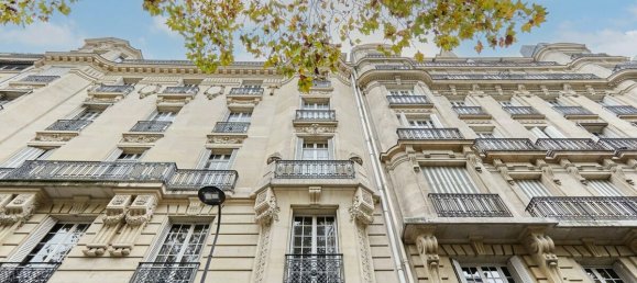 3 bedrooms Villa in Paris, France No. 179239 22