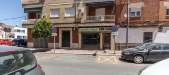 156m² Commercial property in Armilla, Spain No. 174594 11