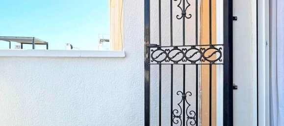 Таунхаус с 3 спальнями в Аликанте, Испания № 190755 29