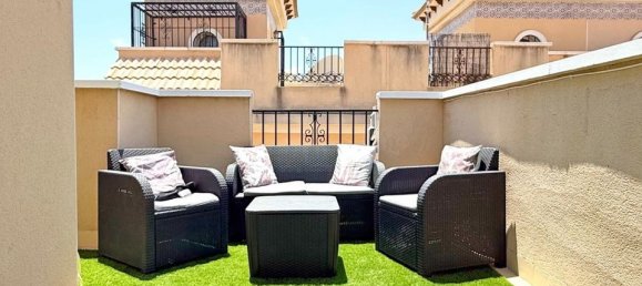 Таунхаус с 3 спальнями в Аликанте, Испания № 190755 2