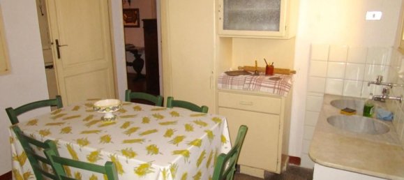 6غرفة شقة في Pisa, Italy رقم 8451 8