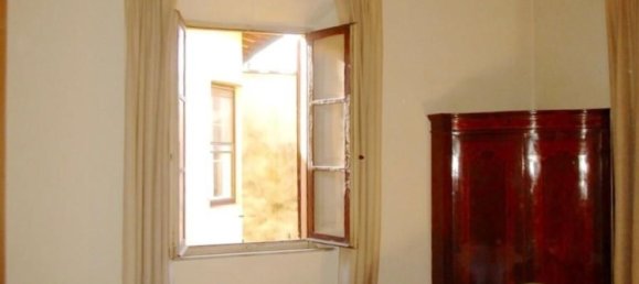 6غرفة شقة في Pisa, Italy رقم 8451 23