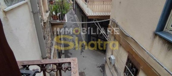 6 rooms House in Paternò, Italy No. 109373 33