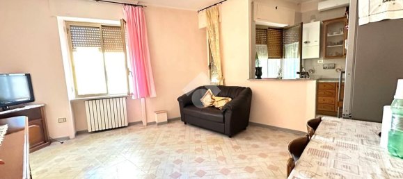 2 chambres Appartement à Foggia, Italy No. 41112 4