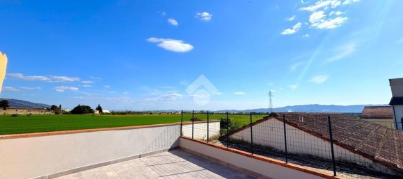 Casa T5 em Montemurlo, Italy N.º 323166 3