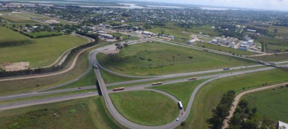 Grundstück in Santa Fe, Argentina, Nr. 44898