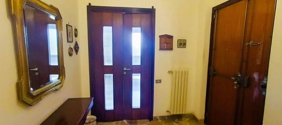 4 rooms Apartment in Pellezzano, Italy No. 290452 14