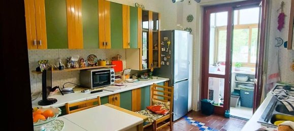 4 rooms Apartment in Pellezzano, Italy No. 290452 12