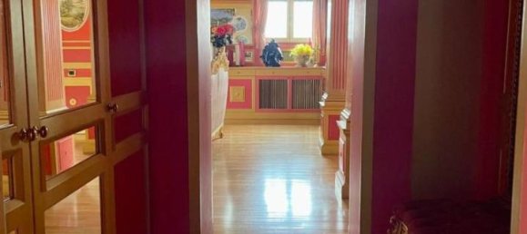 Квартира с 5 комнатами в Лезмо, Италия № 167598 8