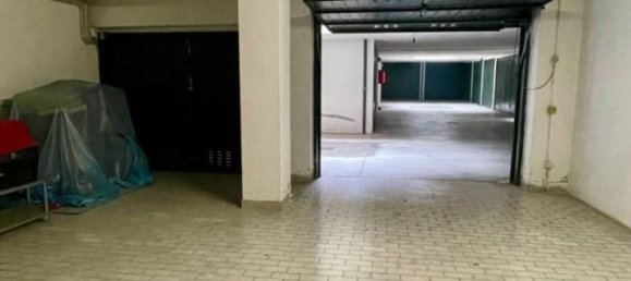 Квартира с 5 комнатами в Лезмо, Италия № 167598 38