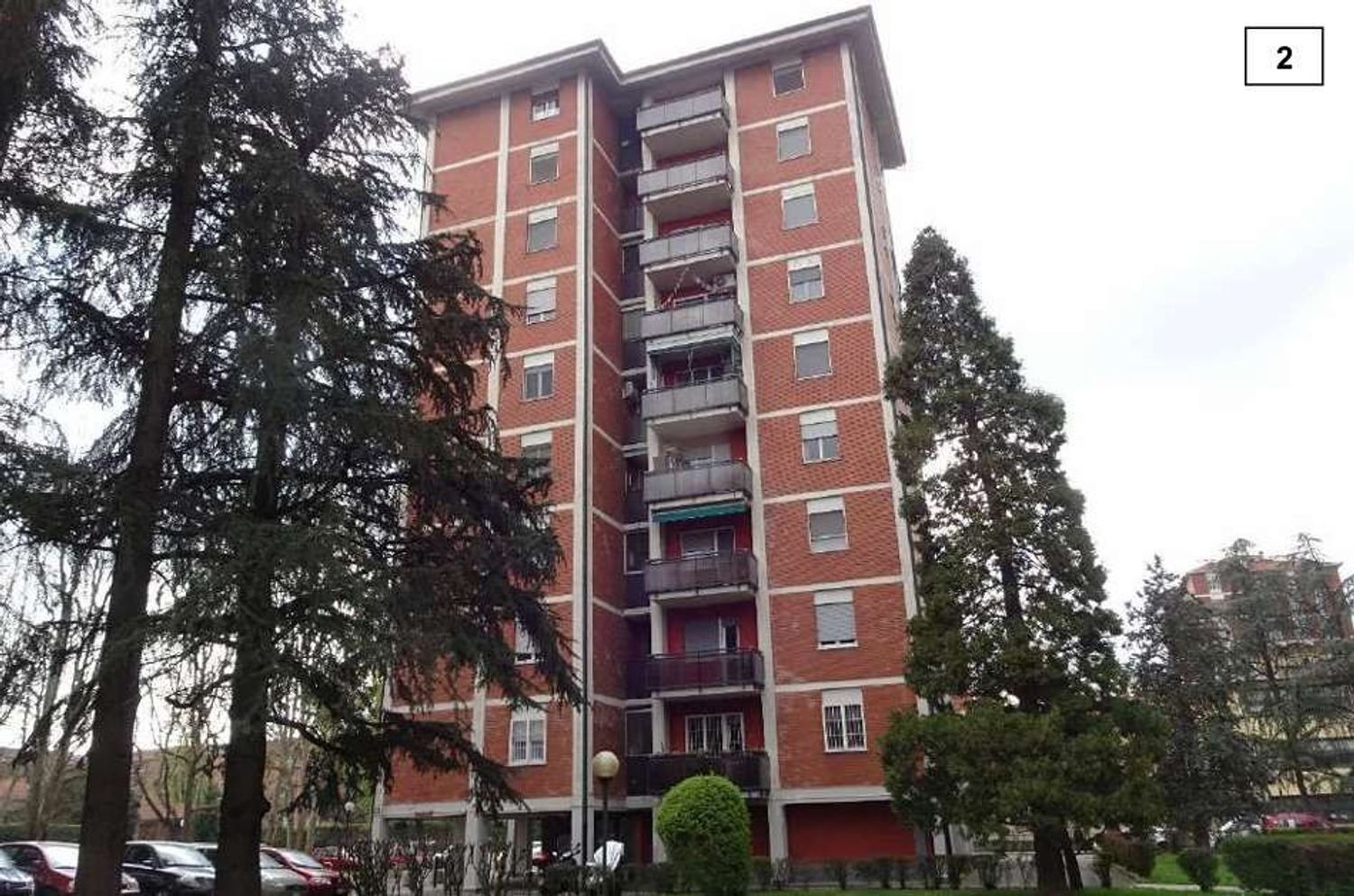 2غرفة شقة في Milan, Italy رقم 240524