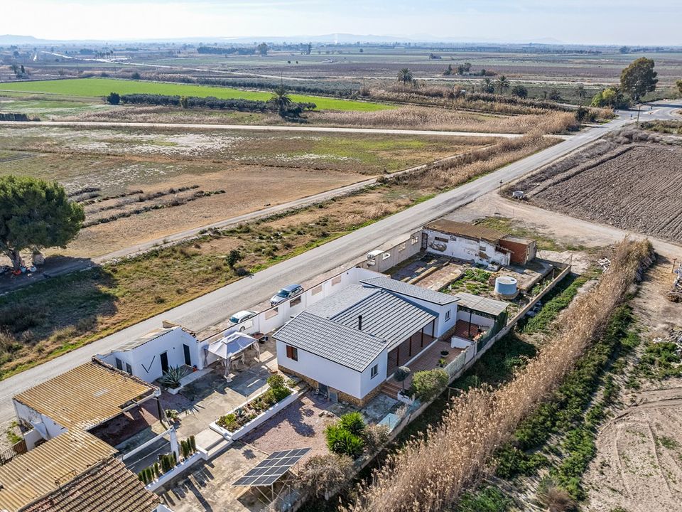 3 غرف نوم فيلا في La Marina, Spain رقم 185161