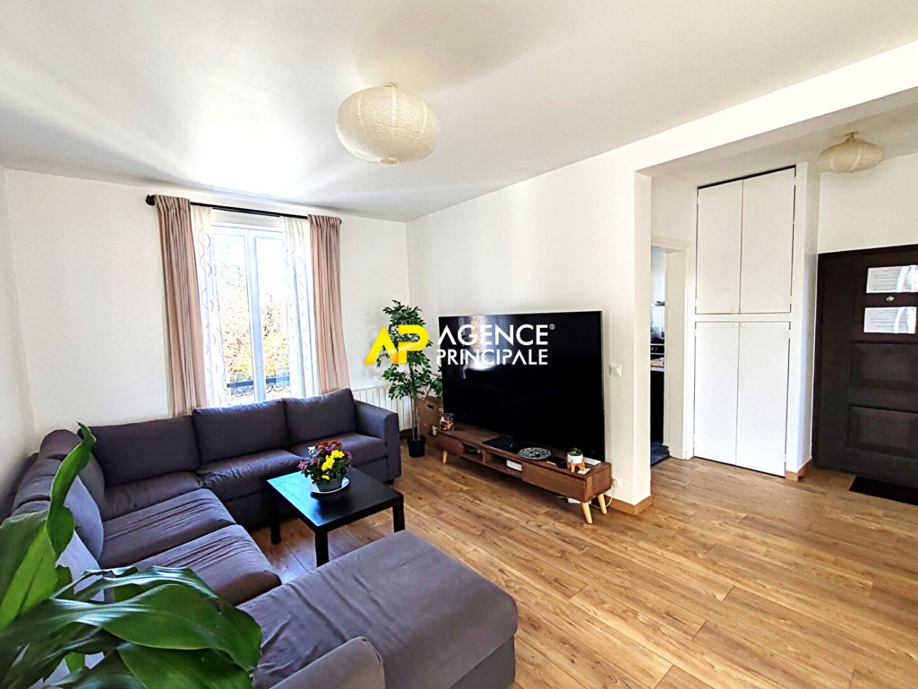 3 Schlafzimmer Wohnung in Argenteuil, France, Nr. 146356