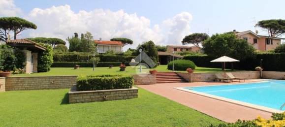 Вилла с 5 спальнями в Анцио, Италия № 381025 30