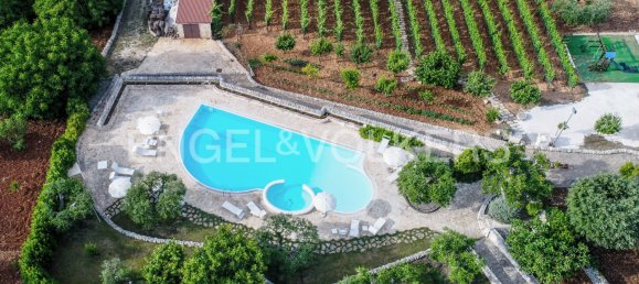 14 bedrooms Building in Locorotondo, Italy No. 126348 2