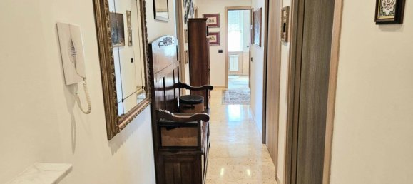 Apartamento T3 em Genoa, Italy N.º 278329 6