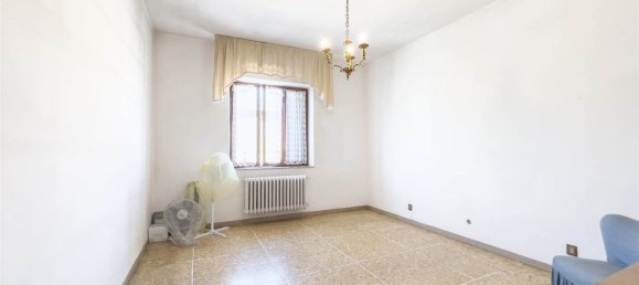 6-Zimmer Wohnung in Sarzana, Italy, Nr. 229914 13