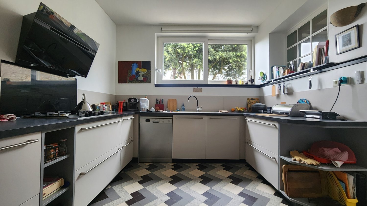 Дом с 7 спальнями в Динан, Франция № 298071