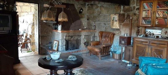 Casa de 3 dormitorios en Travancinha, Portugal No. 29458 2