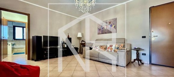 3 rooms Apartment in Rome, Italy No. 105932 3