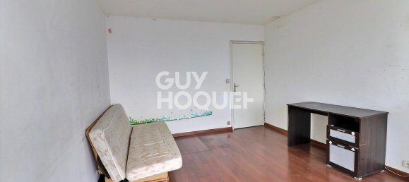 Apartamento de 1 dormitorio en Aubervilliers, France No. 185171 3