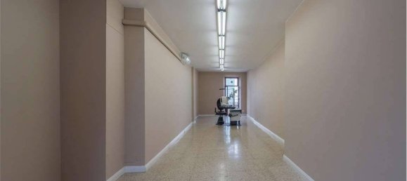 5 rooms Commercial property in Novara, Italy No. 215654 23