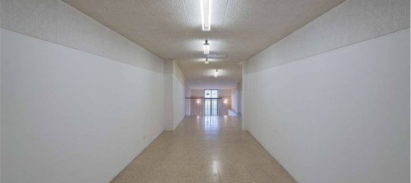 5 rooms Commercial property in Novara, Italy No. 215654 18