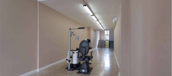 5 rooms Commercial property in Novara, Italy No. 215654 16
