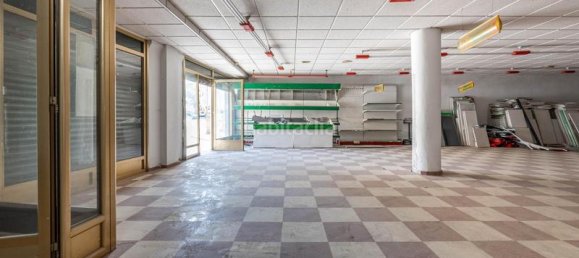 253m² Commercial property in Granada, Spain No. 180705 19