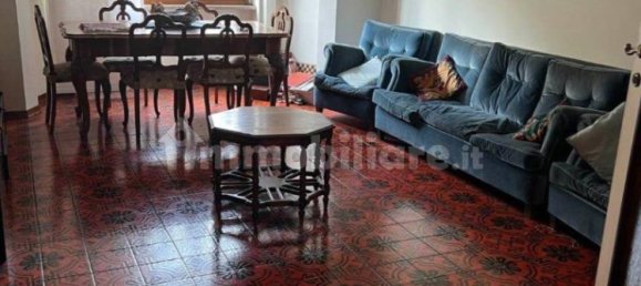 2 bedrooms Apartment in Turin, Italy No. 360322 8