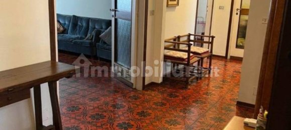 2 bedrooms Apartment in Turin, Italy No. 360322 10