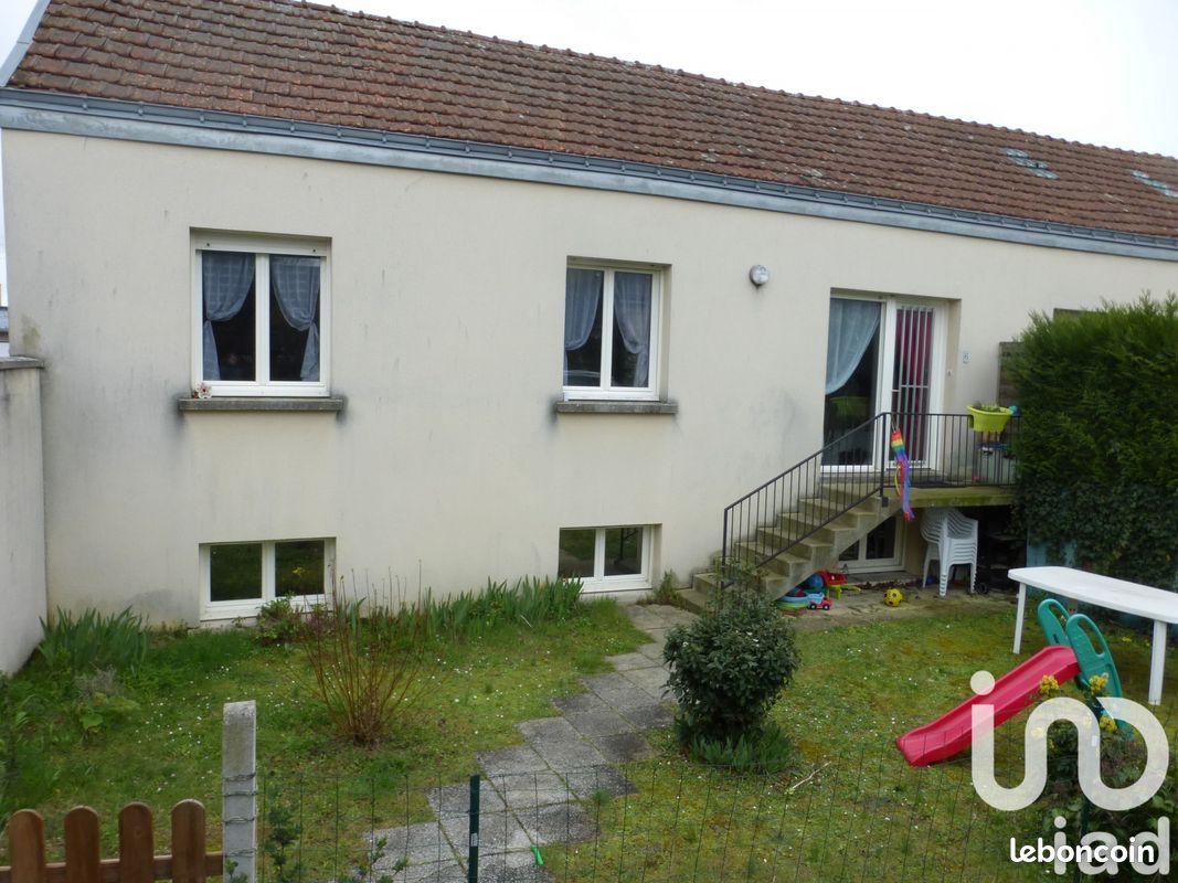 3 chambres Maison à Doué-en-Anjou, France No. 337497